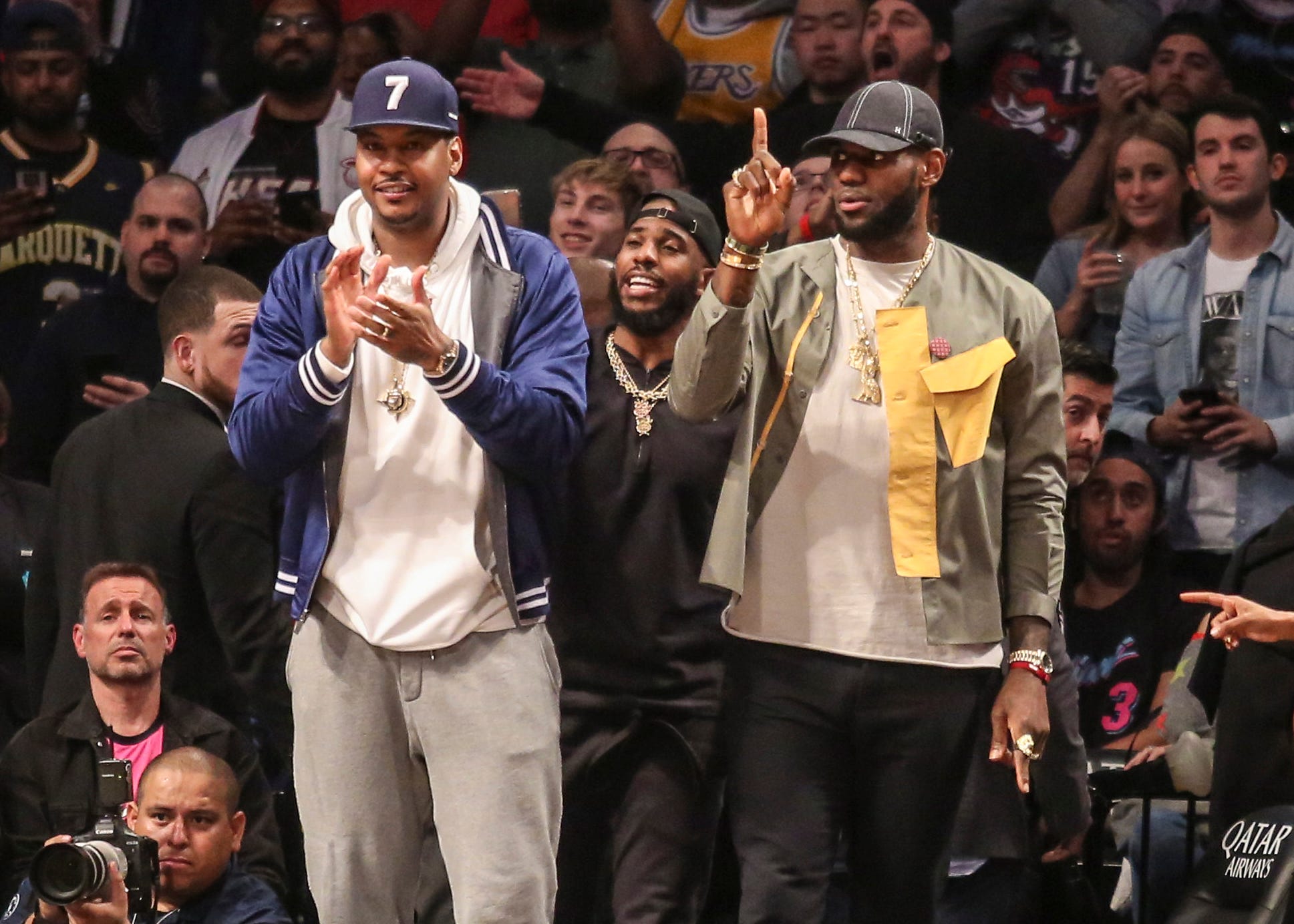 Carmelo Anthony shares story of LeBron James saving him in the ocean 'like MacGyver'