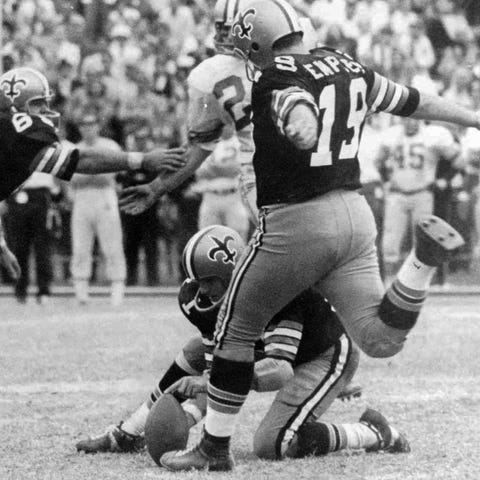 New Orleans Saints kicker Tom Dempsey connects on 