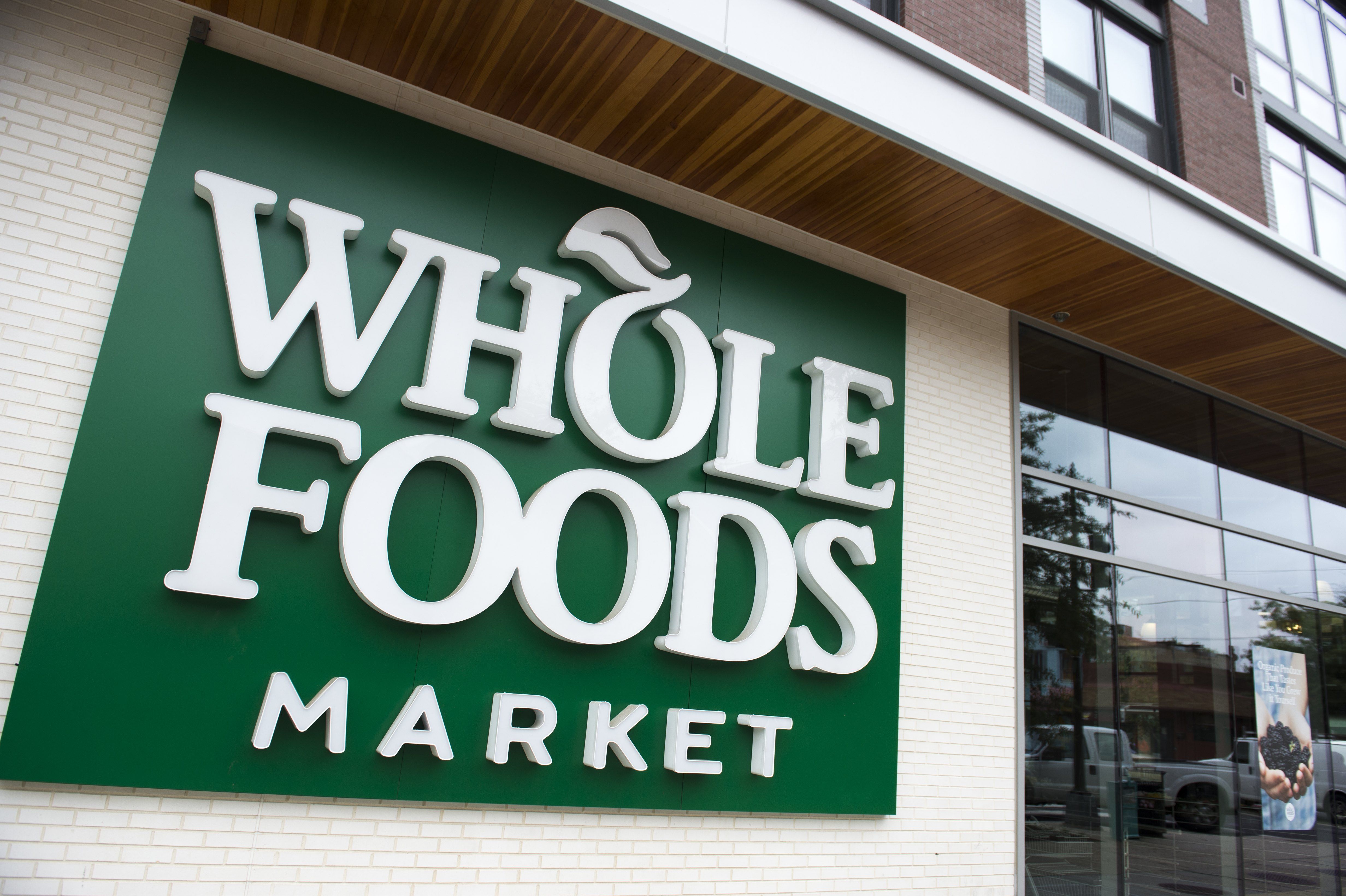Detroit Whole Foods Market store shoppers should monitor for COVID-19 symptoms - Detroit Free Press