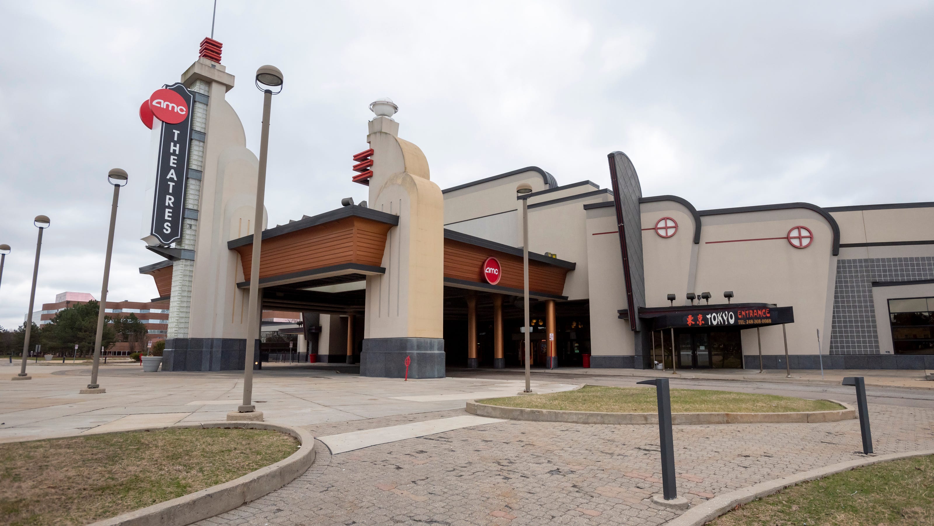 AMC Star Southfield, once a movie star itself, permanently closes