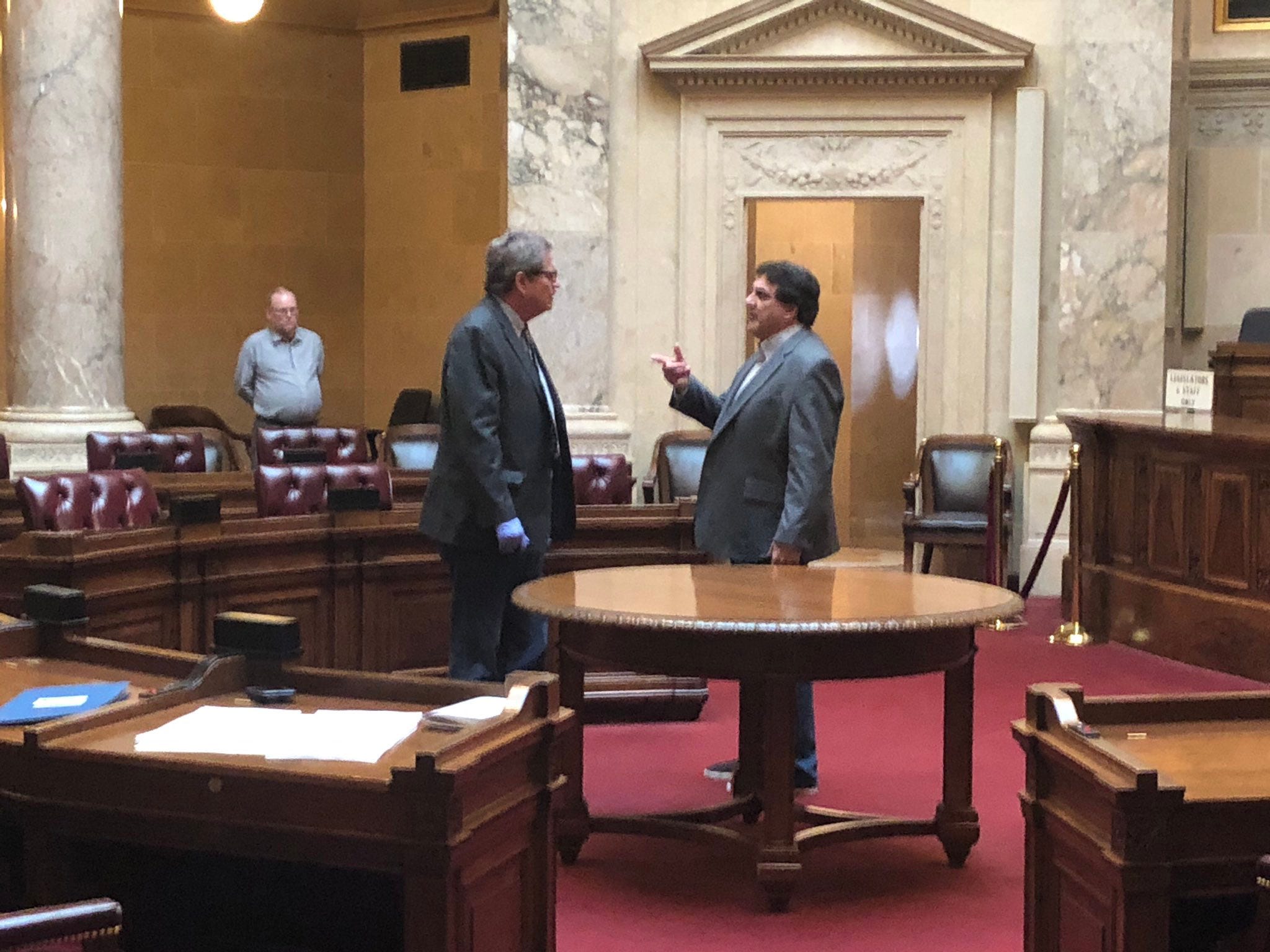 Coronavirus In Wisconsin Legislature Stalls Move To Postpone Election