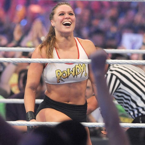Ronda Rousey shown at WWE Wrestlemania 34 at the M