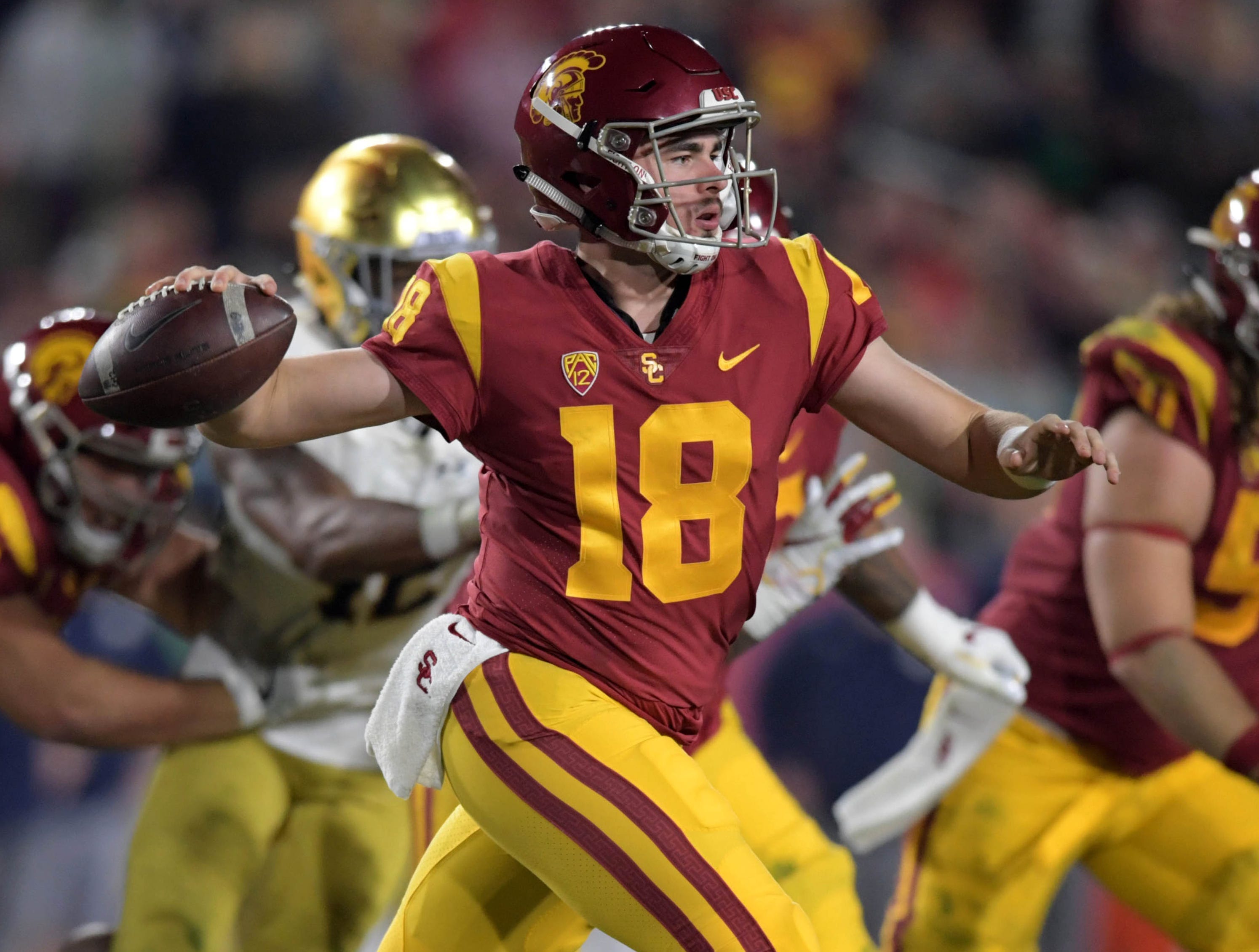 Jt Daniels Usc Quarterback Will Enter Transfer Portal