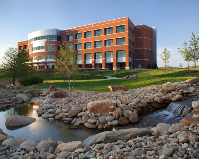 ORAU's Center for Science Education was the first new office building in Tennessee to earn the Leadership in Energy and Environmental Design (LEED) Gold-level certification in 2009.