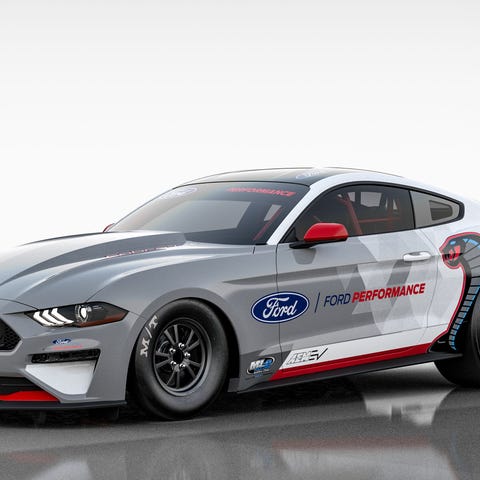 Ford reveals the new Mustang Cobra Jet 1400, an al