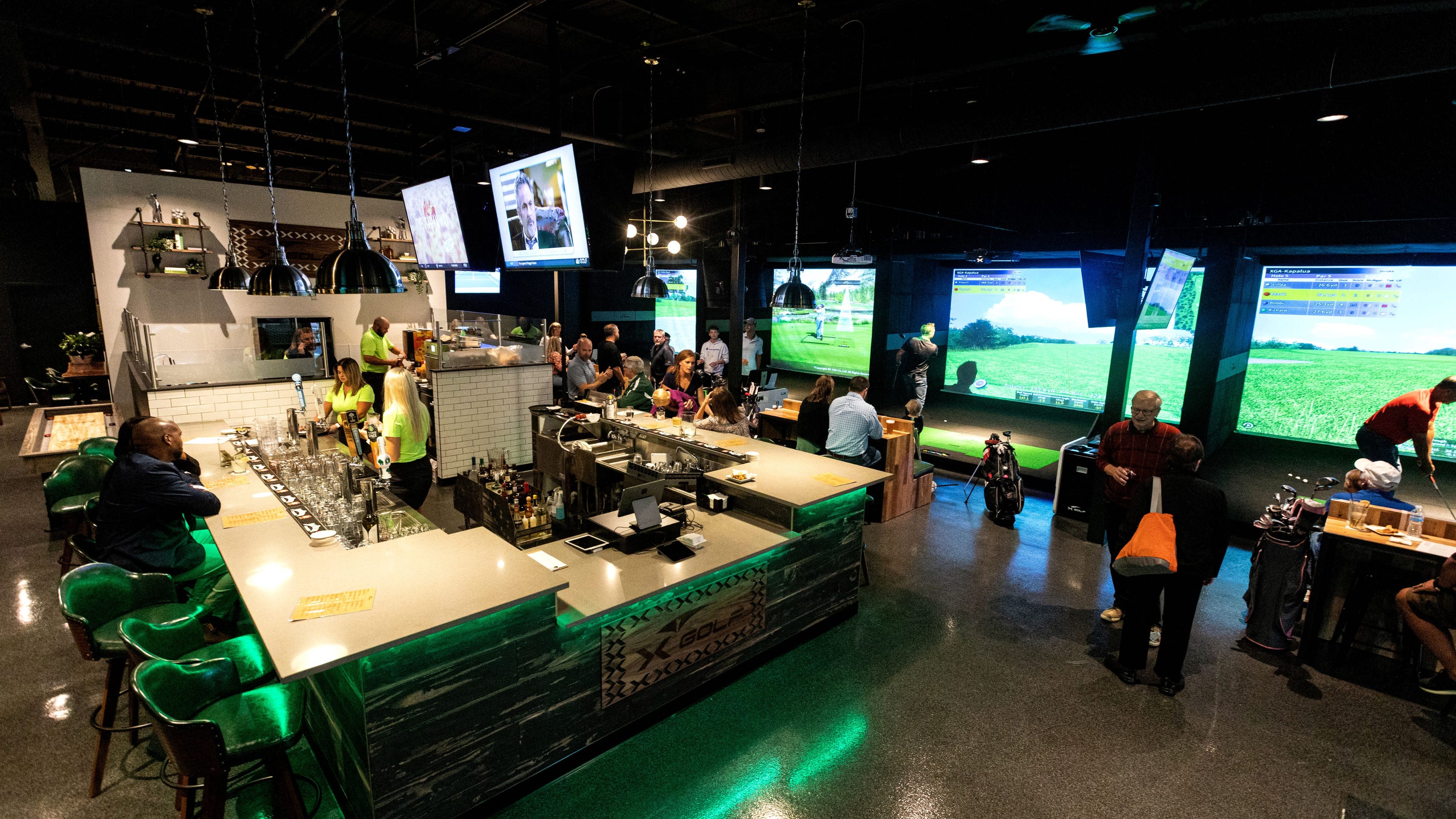 XGolf plans to open golf simulation bar in Mequon