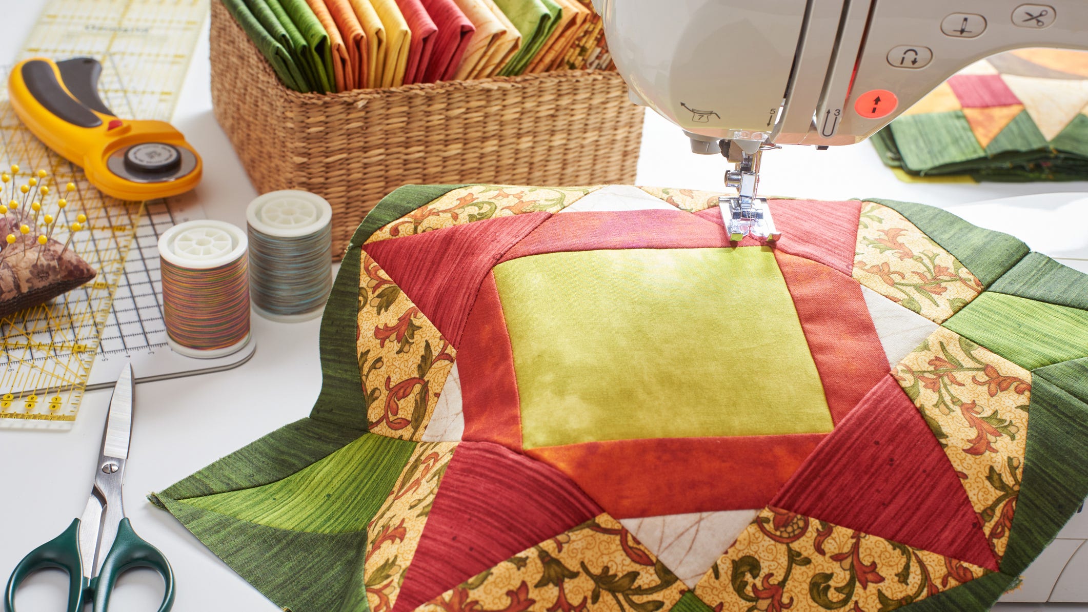 stores that sell knitting supplies