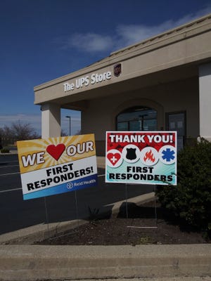 The UPS Store Richmond donated 50 double-sided signs to Reid Health in support of first responders and healthcare workers.