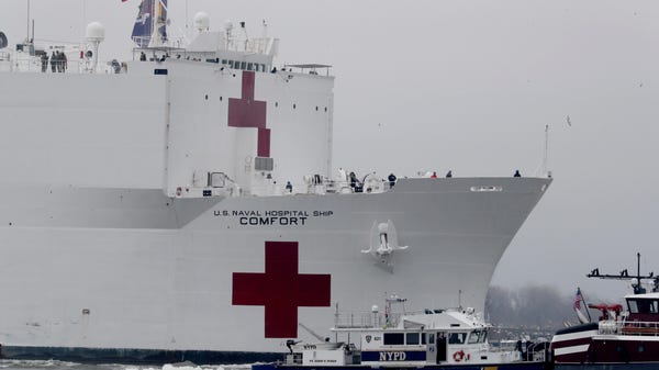 The U.S. Navy Hospital Ship Comfort makes its way 