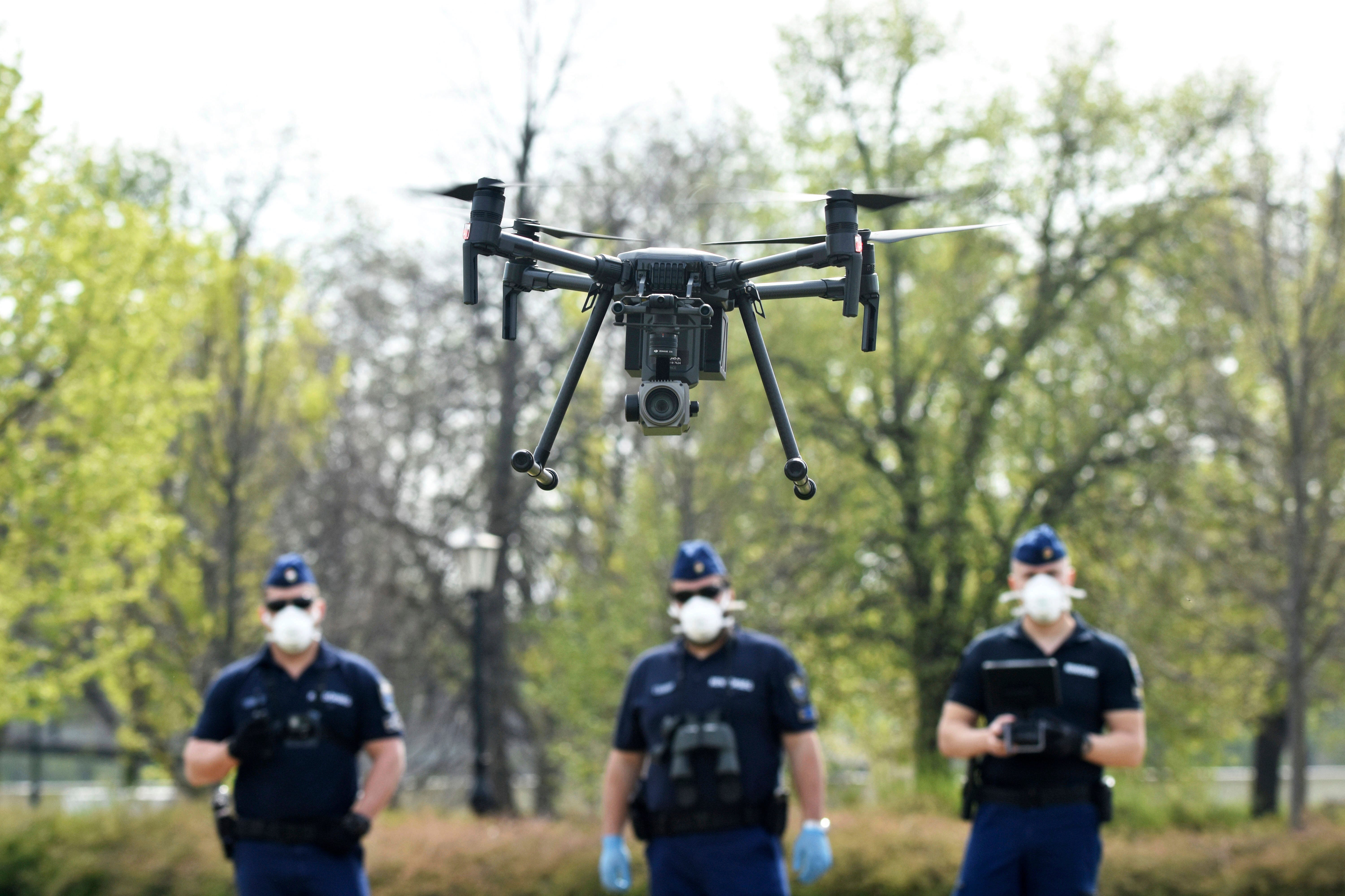 Police How To Spot A Drone At Night - Heathrow Airport Drone