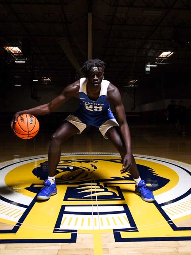 Omaha Biliew Leads Arizona Players In Espn Boys Basketball Rankings