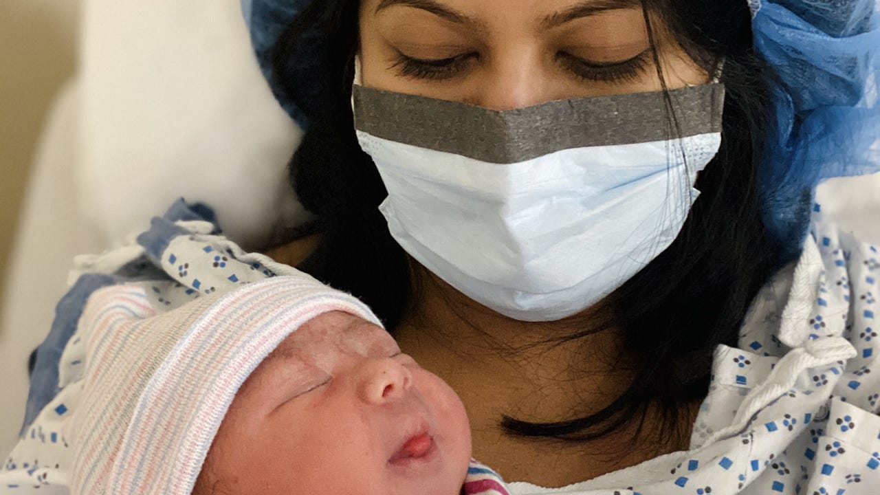 Malaysian Singer Dies From Covid 19 Days After Giving Birth