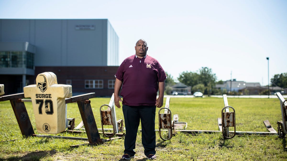 Coronavirus Deaths New Orleans Mourns Football Coach Wayne Reese Sr