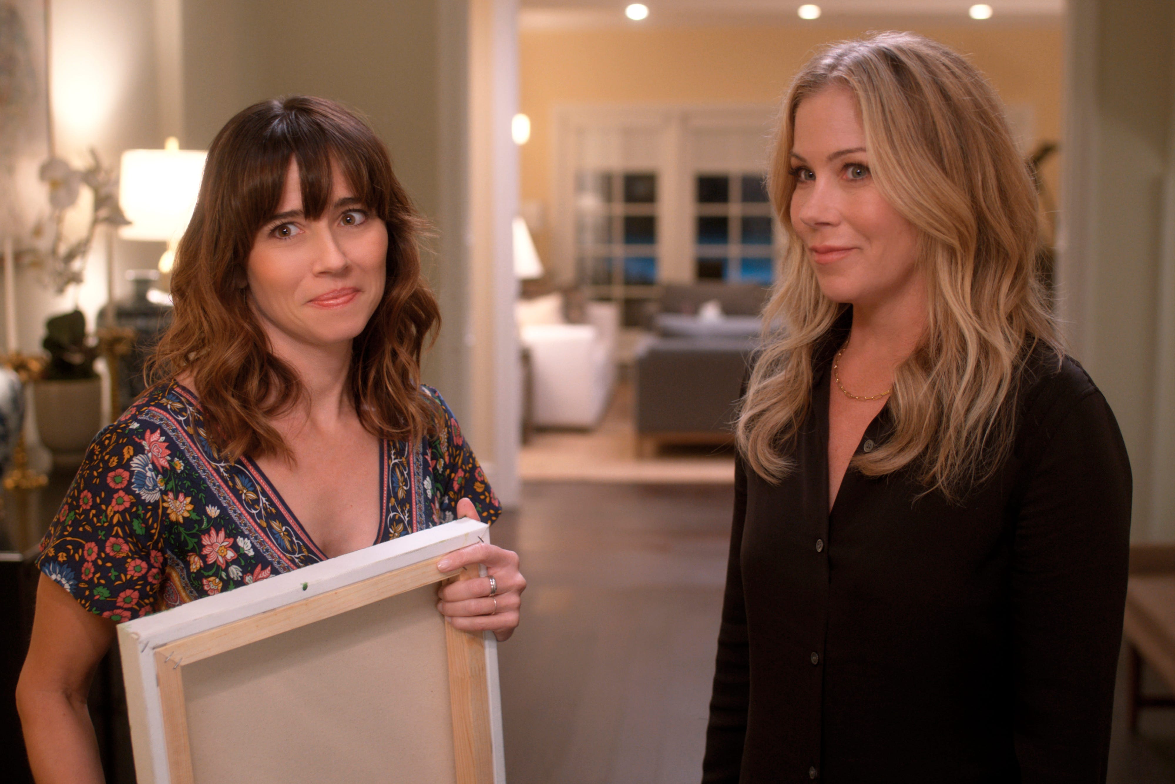 Netflix S Dead To Me Everything You Need To Know Before Season 2