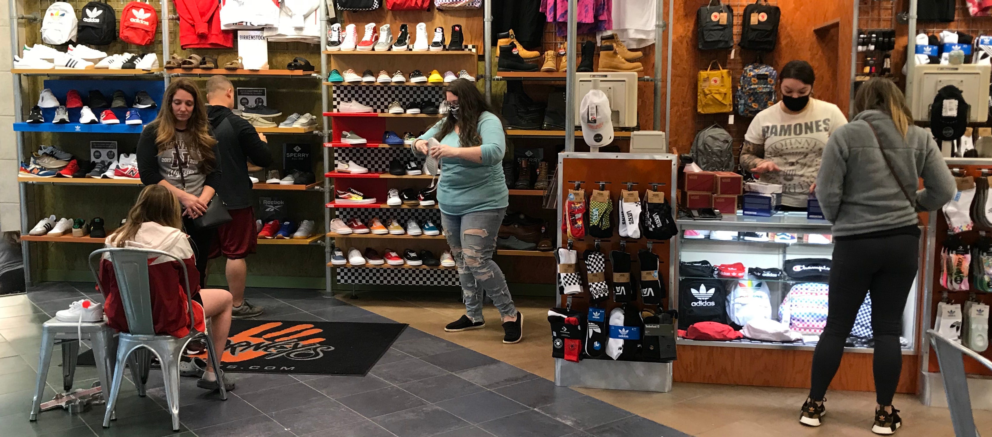 journeys shoes in the mall