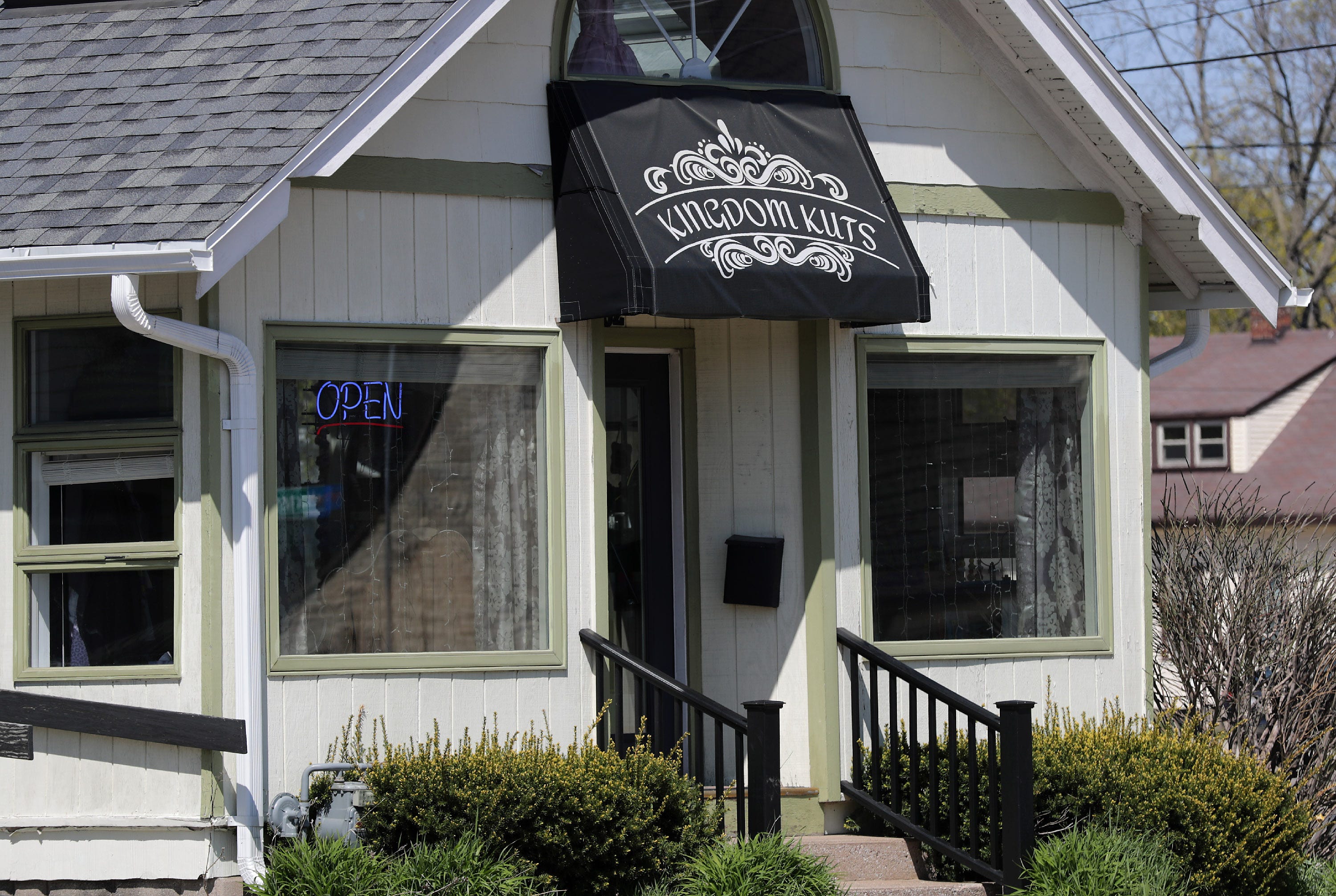 Coronavirus in Wisconsin: Hair salon operator sues over closures Coronavirus in Wisconsin: Hair salon operator sues over closures