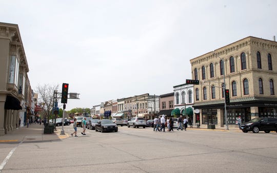 Downtown Lake Geneva is bustling the first weekend after the Wisconsin Supreme Court overturned Gov. Tony Evers' safer-at-home order.