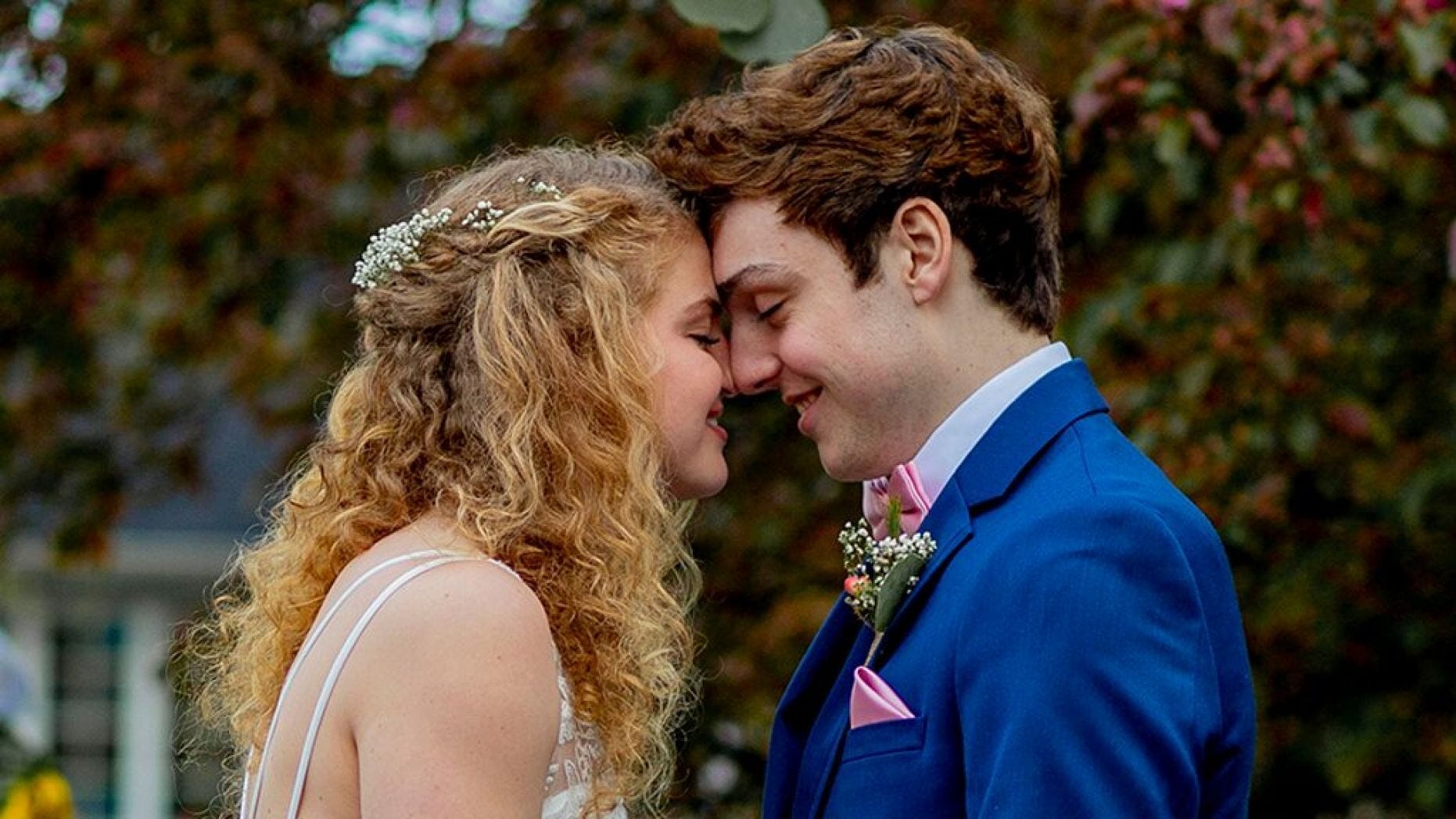 Chase Smith and Sadie Mills' love story amid cancer