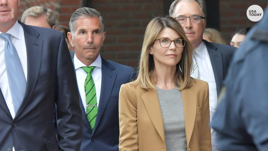 Lori Loughlin and her husband Mossimo Giannulli have agreed to plead guilty to conspiracy charges.