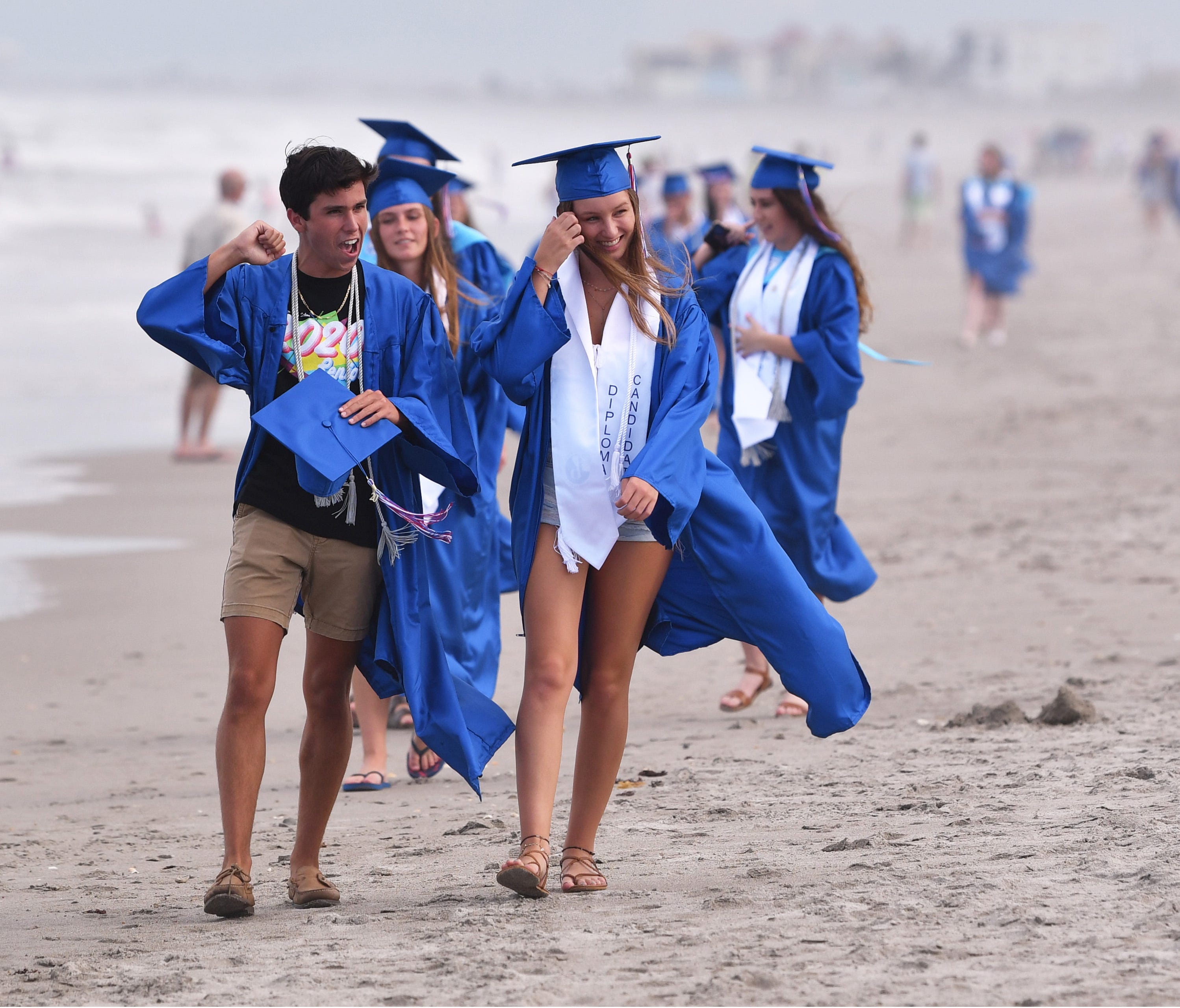 Cocoa Beach High School forms graduation tradition amid pandemic chaos
