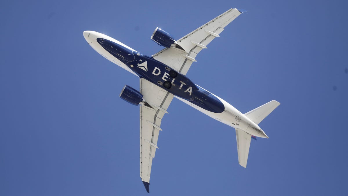 4. Delta Air Lines scored 820 points for short-haul flights. (It was No. 3 in long-haul flights with 810 points.)