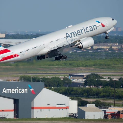 6. American Airlines scored 779 points for short-h