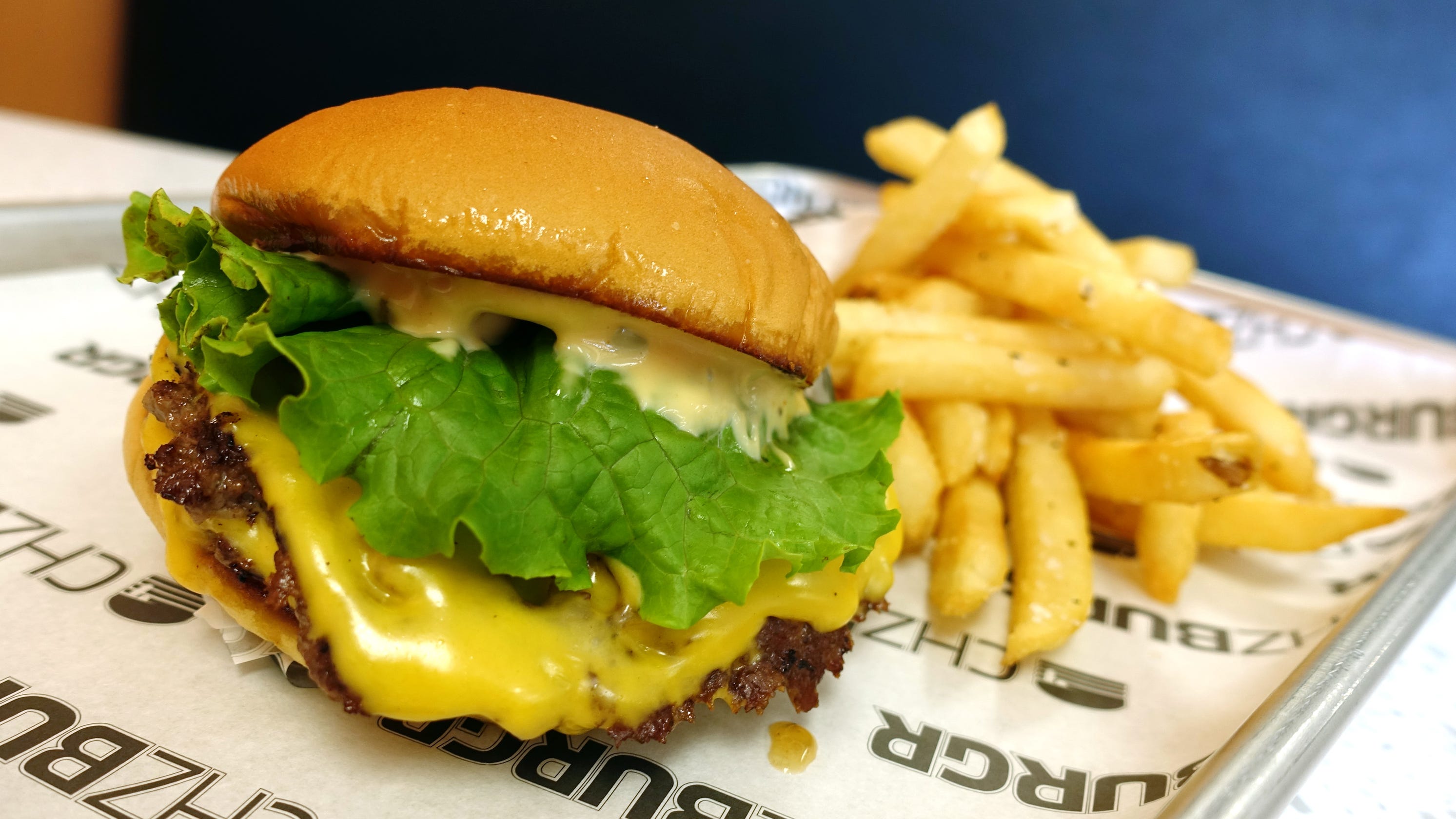 3 great burger restaurants for takeout in metro Phoenix this week