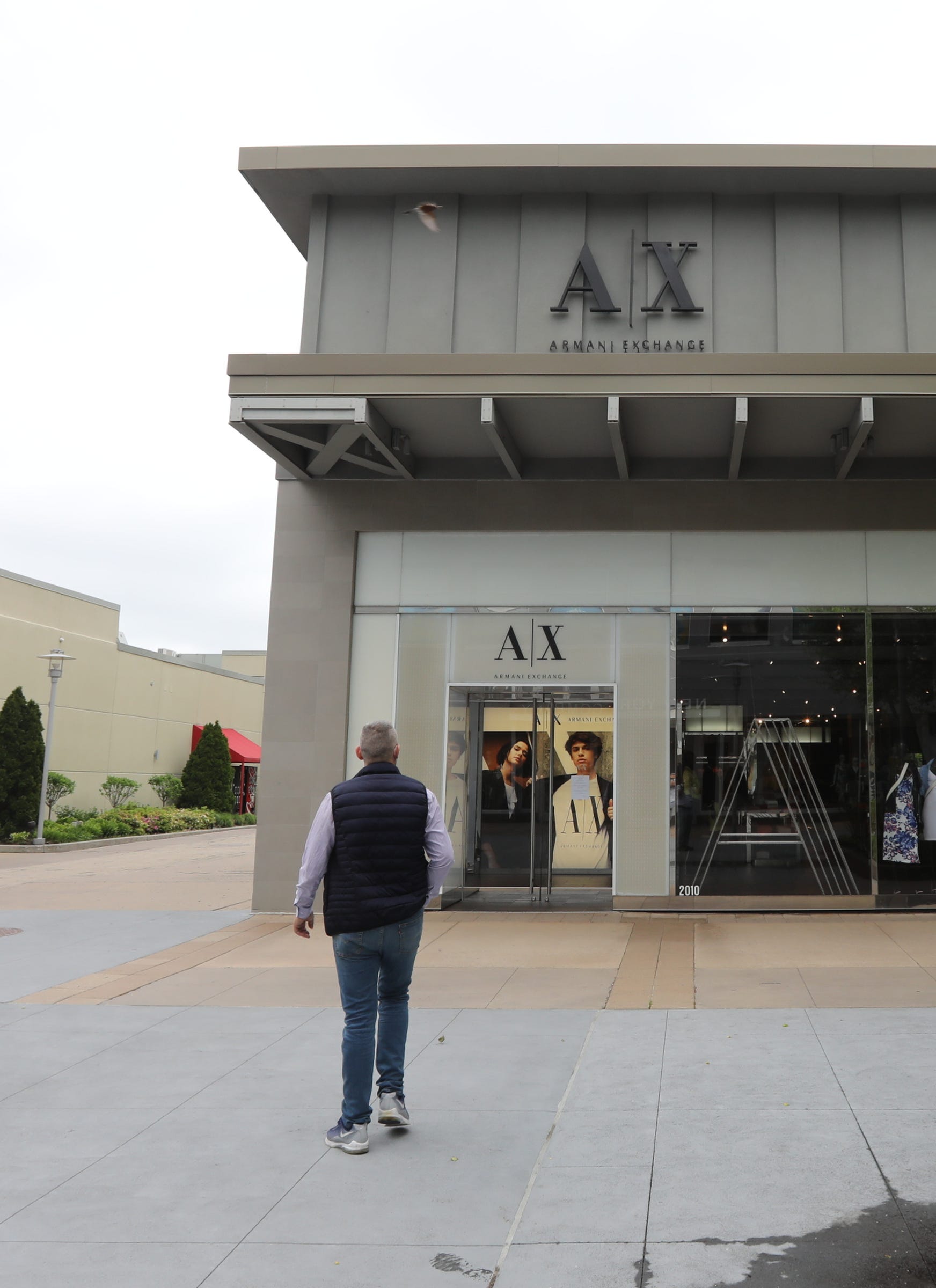 armani exchange cross county