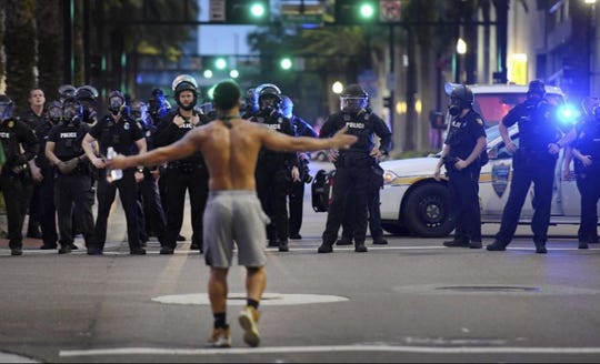 You are not alone protest against 07 picture