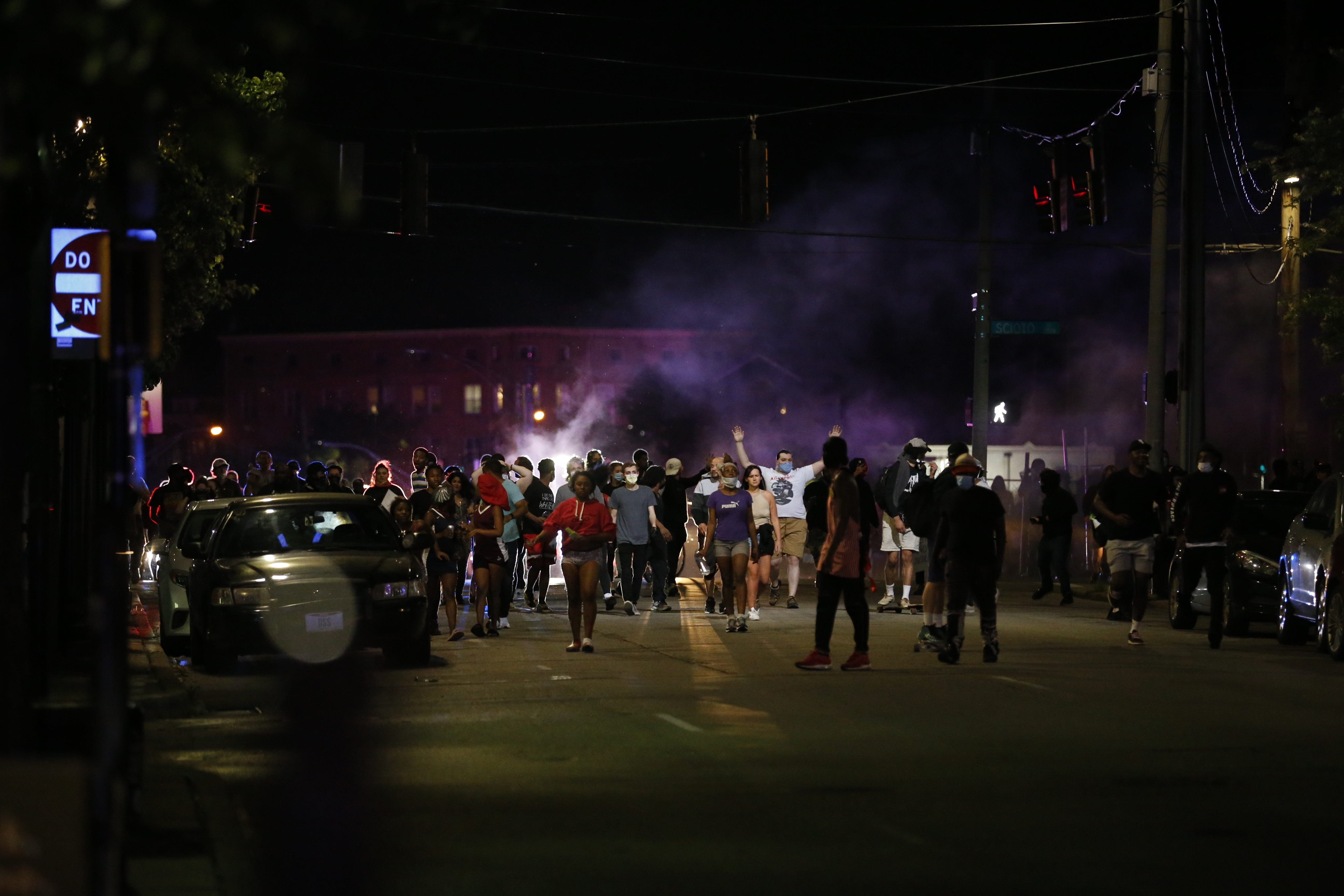 Cincinnati protests Police deploy tear gas; several arrested near UC