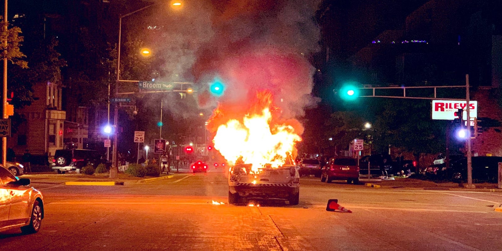 Madison protests Looting, police car ablaze after peaceful day