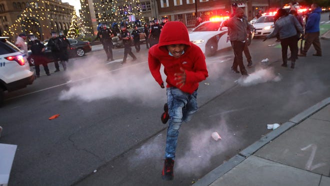 No Lions Weren T Loose From Seneca Park Zoo During Rochester Protests