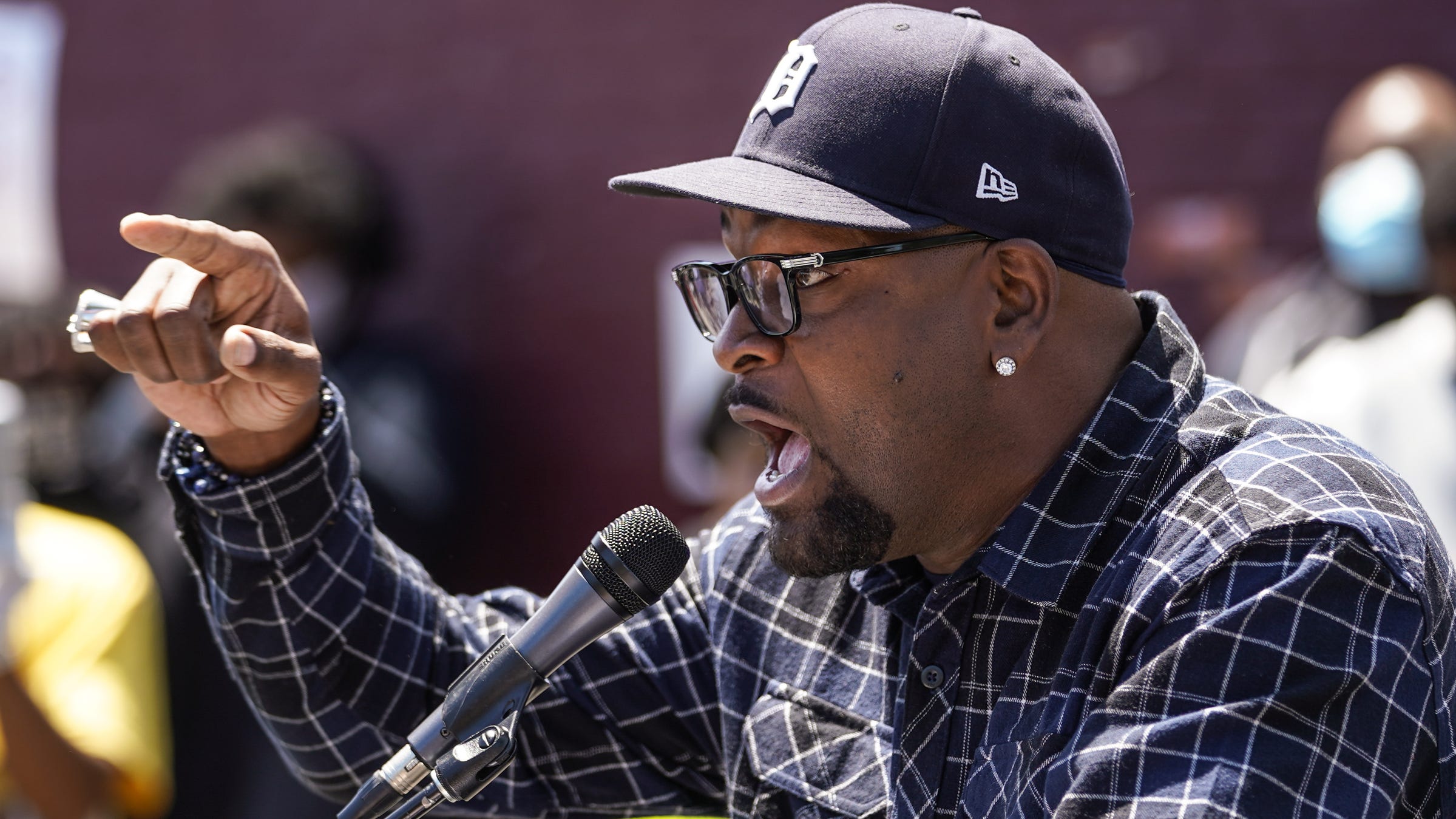 No Fly Zone Issued For Outside Agitators In Detroit Protests No Fly Zone Issued For Outside Agitators In Detroit Protests