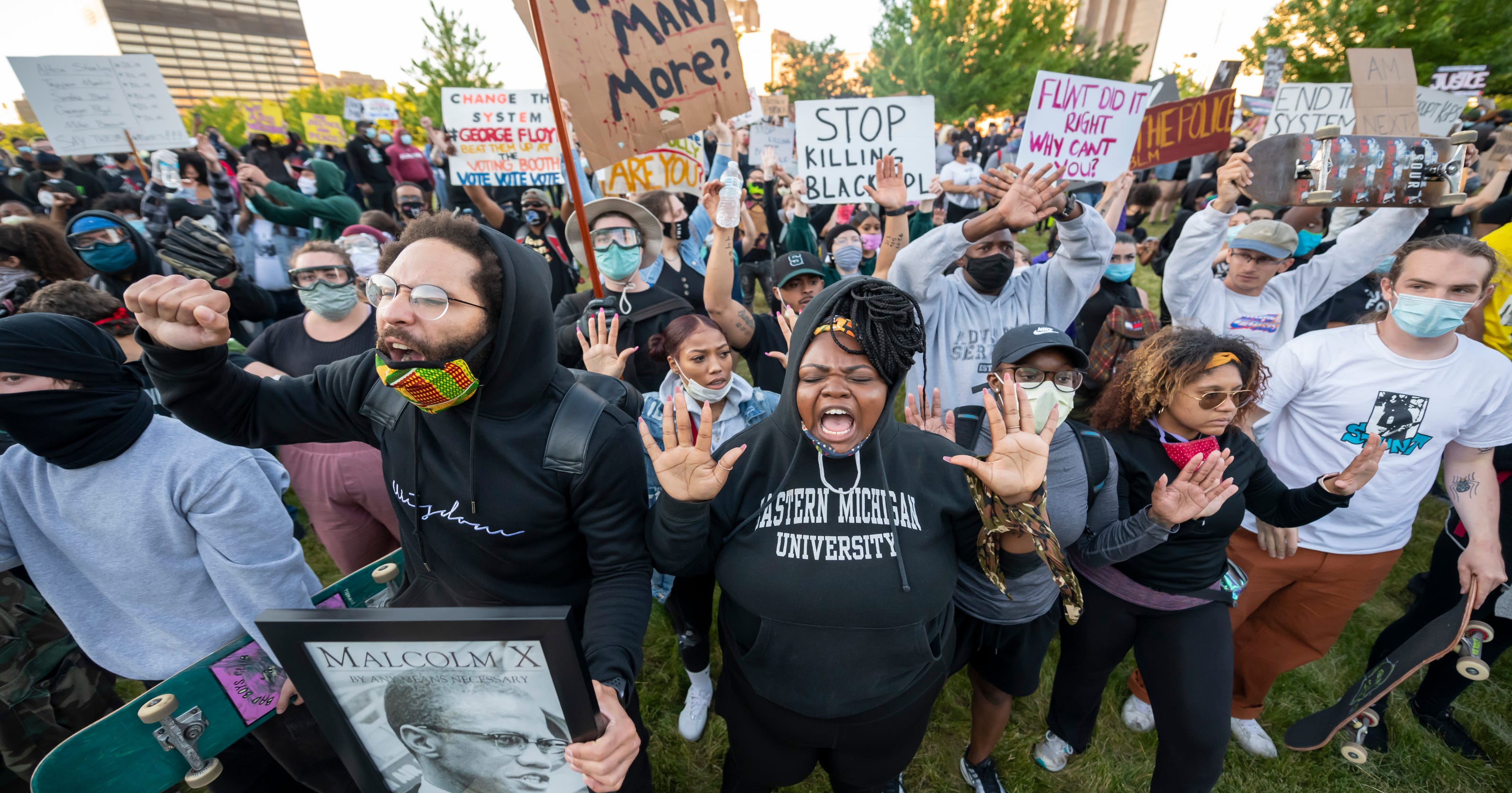 Tear Gas Arrests Mar Third Day Of Unrest In Detroit