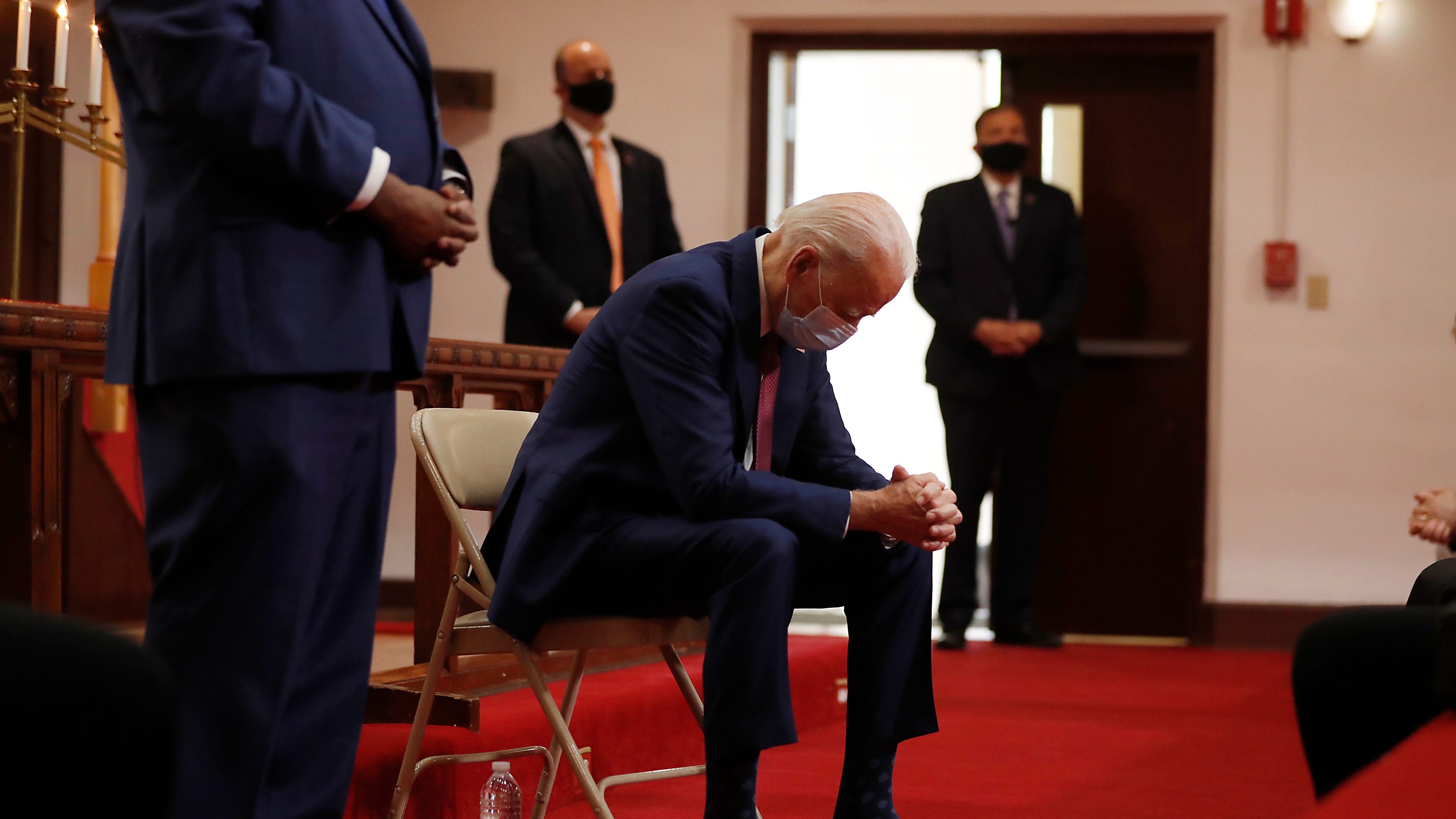 Biden emphasizes faith at National Prayer Breakfast without Trump
