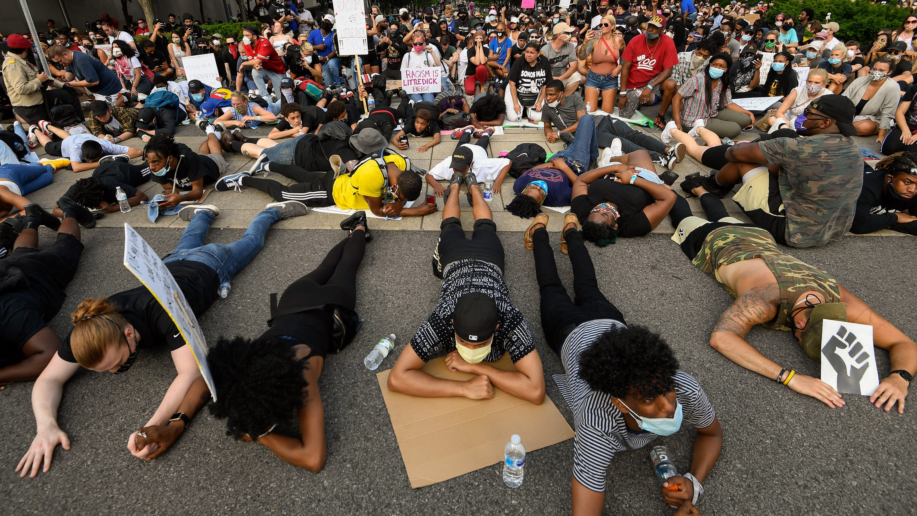 Nashville protests Thousands turn out for downtown march