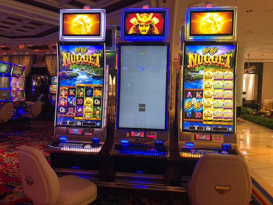 Las Vegas reopening: Strip slowing waking up as hotels, casinos open