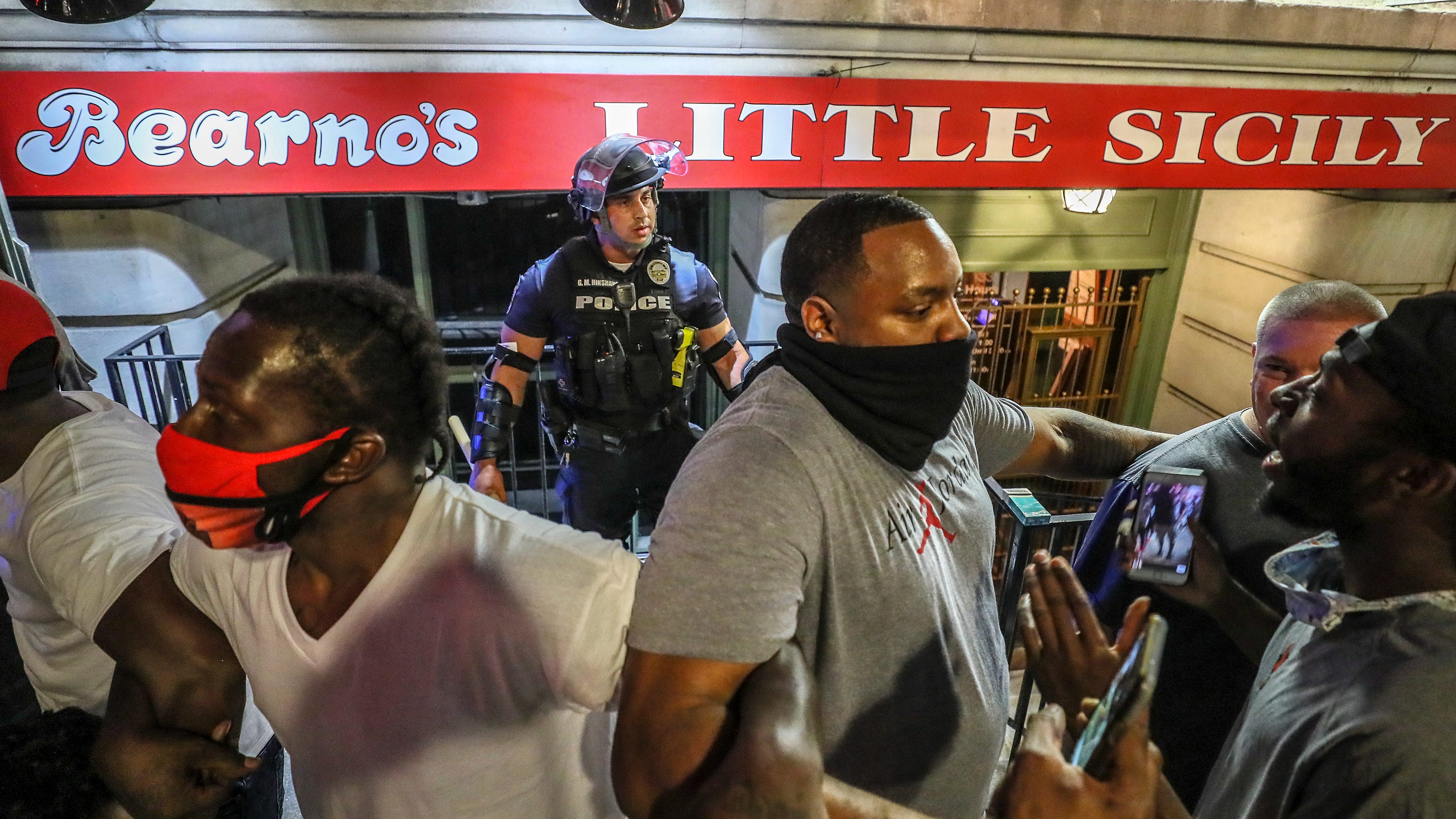 Breonna Taylor protests Protesters protected lone