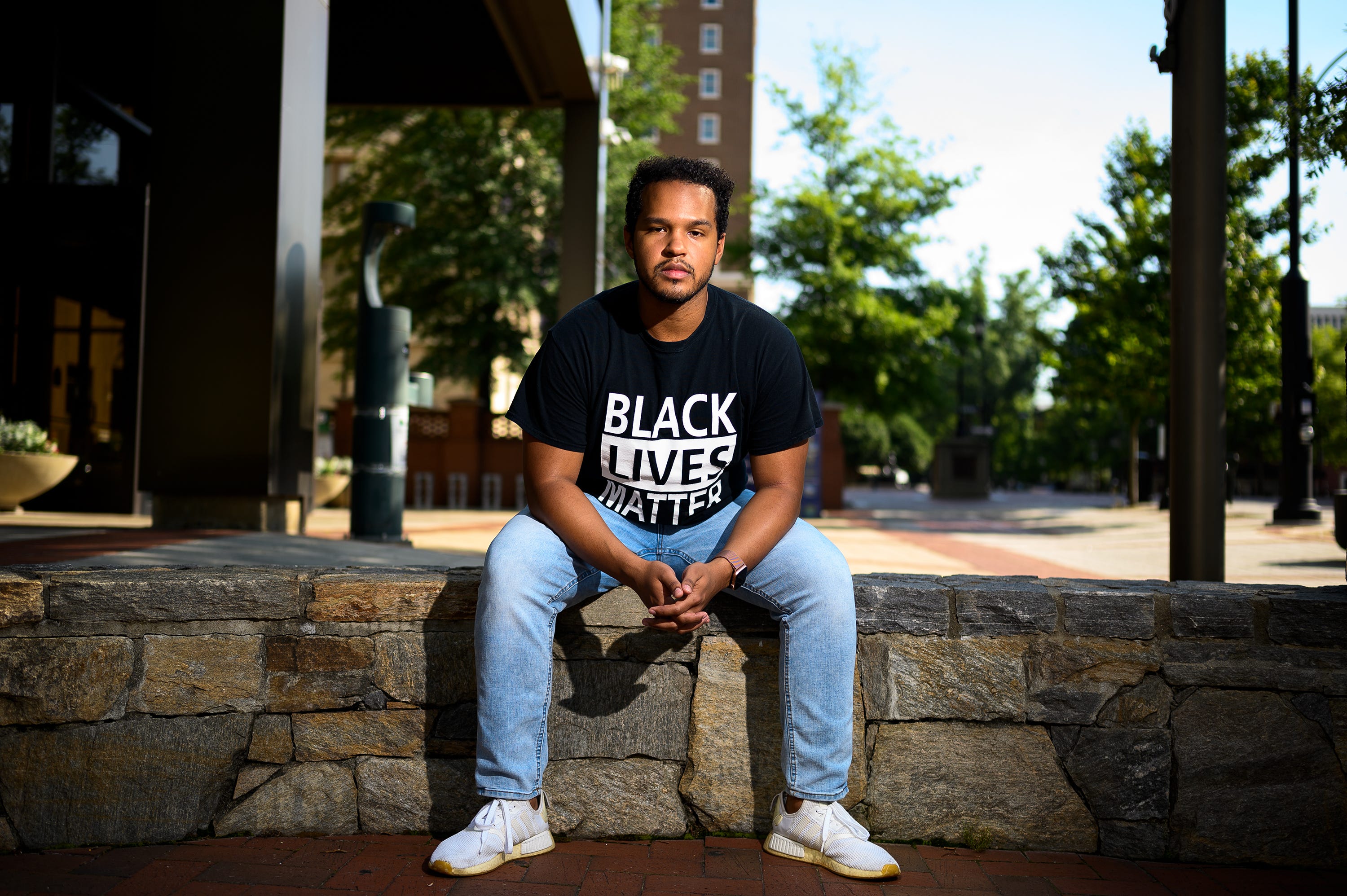 Greenville Police Officer Business Owner Find Common Ground