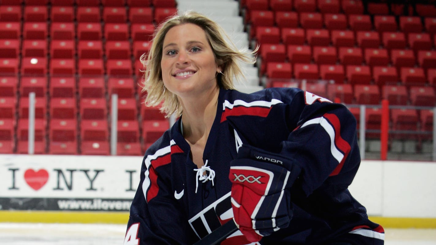 Angela Ruggiero, Larry Murphy look forward 3ICE hockey league