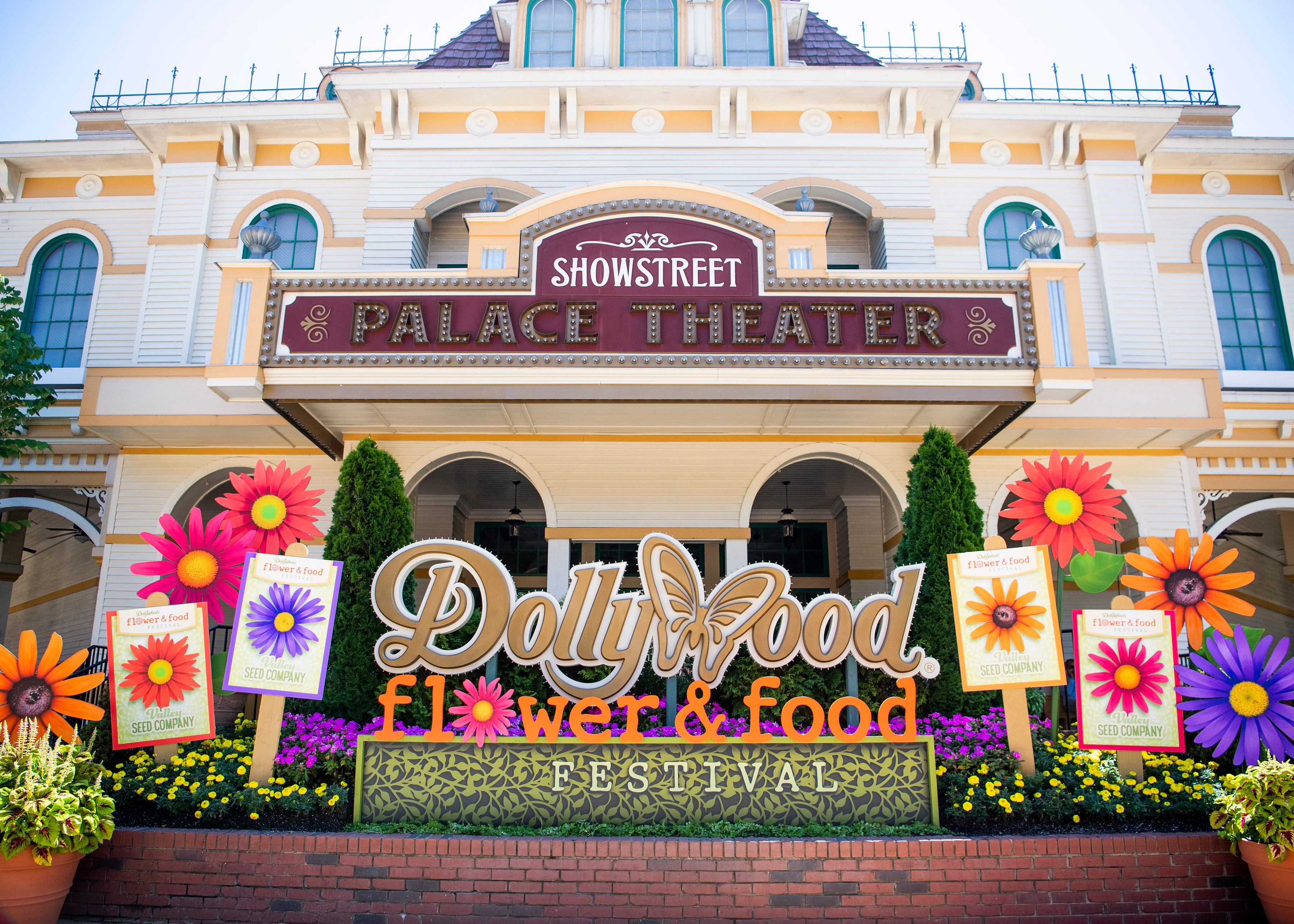 Dollywood transforms, provides Homeschool Days amid COVID19