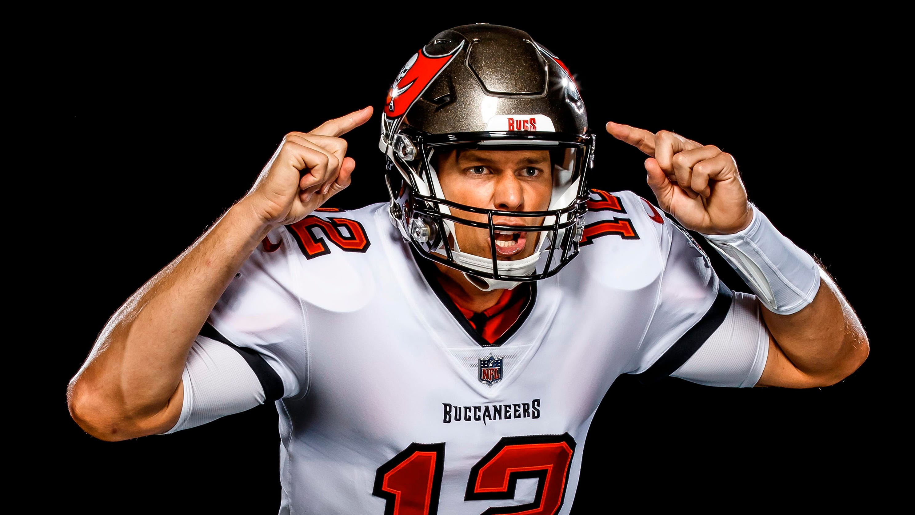 Tom Brady Buccaneers release first photos of QB in new uniform