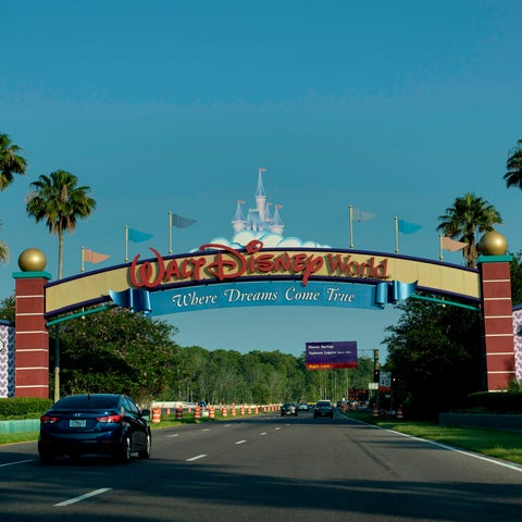 The entrance to the Walt Disney World theme park i