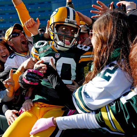 There may be no Lambeau leap in Green Bay this sea