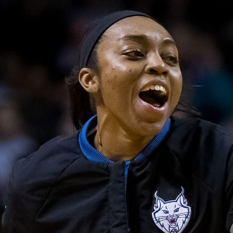 Minnesota Lynx guard Renee Montgomery (21) before 