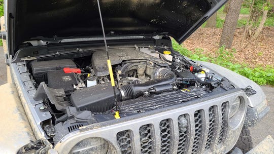 The 2020 Jeep Gladiator Mojave is powered by a 285-horse engine.