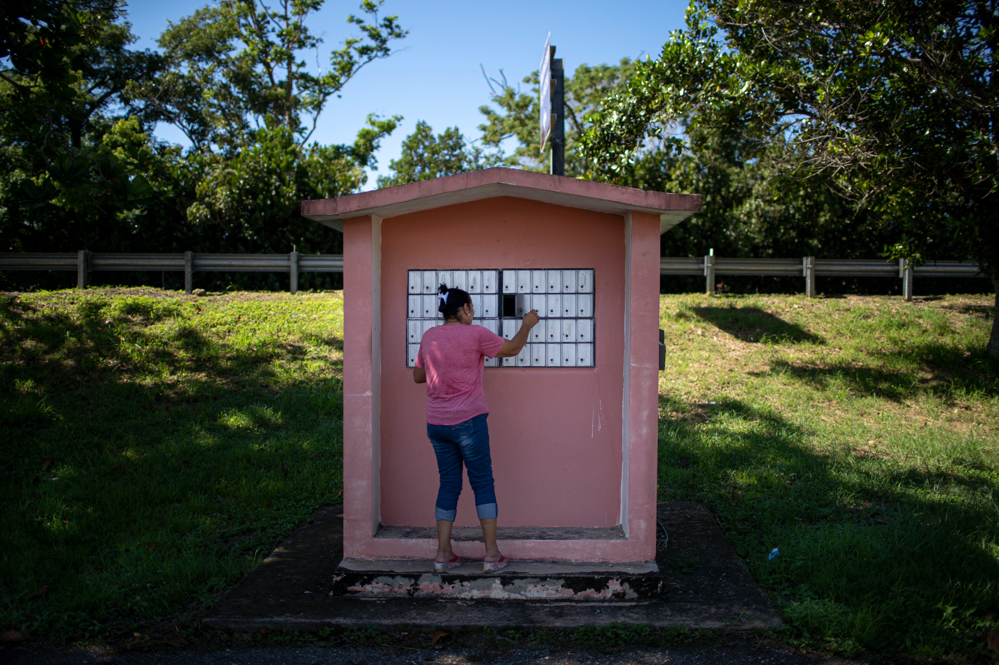 Inconsistent mail delivery is one wrinkle reverse mortgages borrowers face in Puerto Rico.