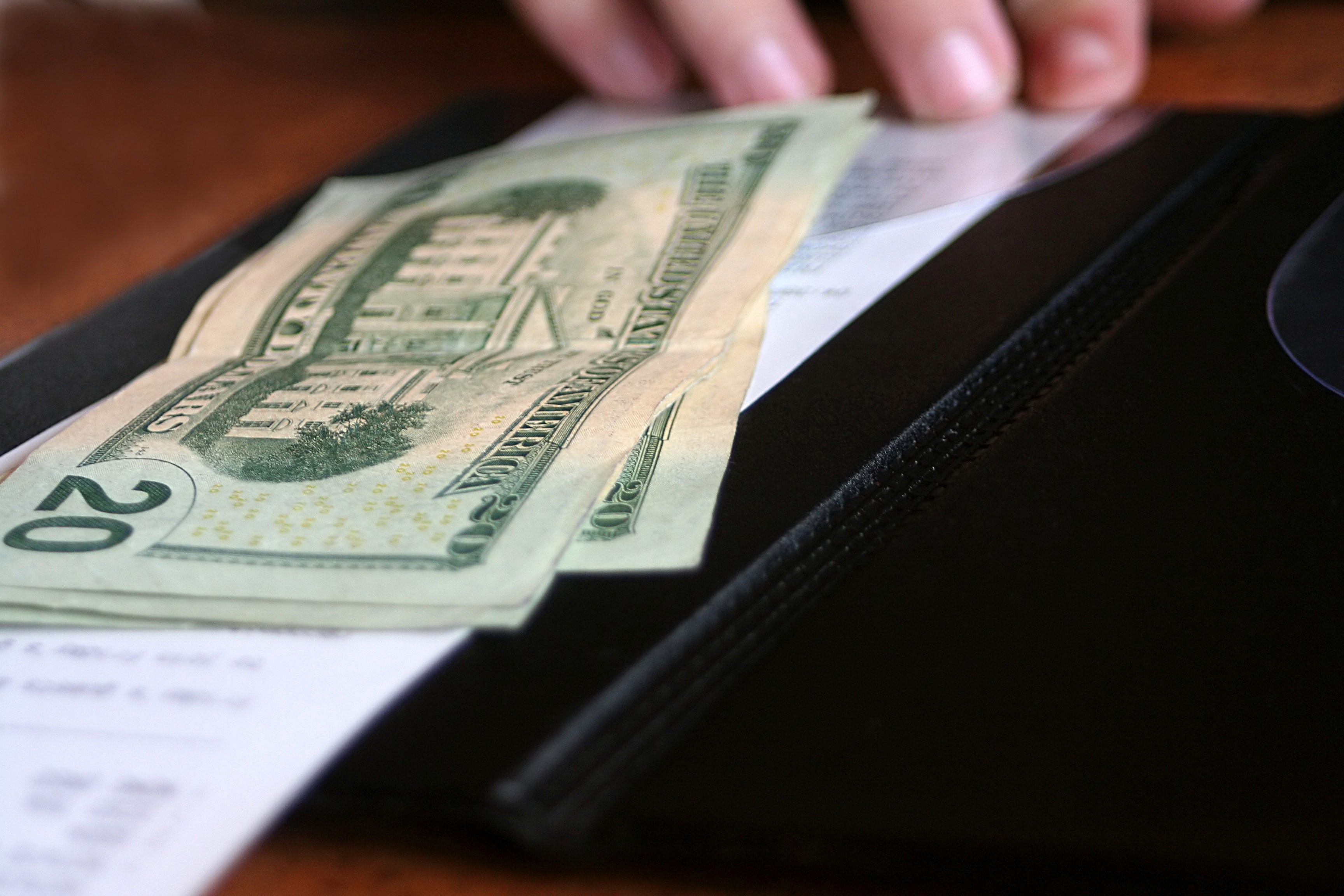 The top 10+ what percent is a good tip 4 Amid a tipping backlash, some travelers are going the other way and tipping over 20%