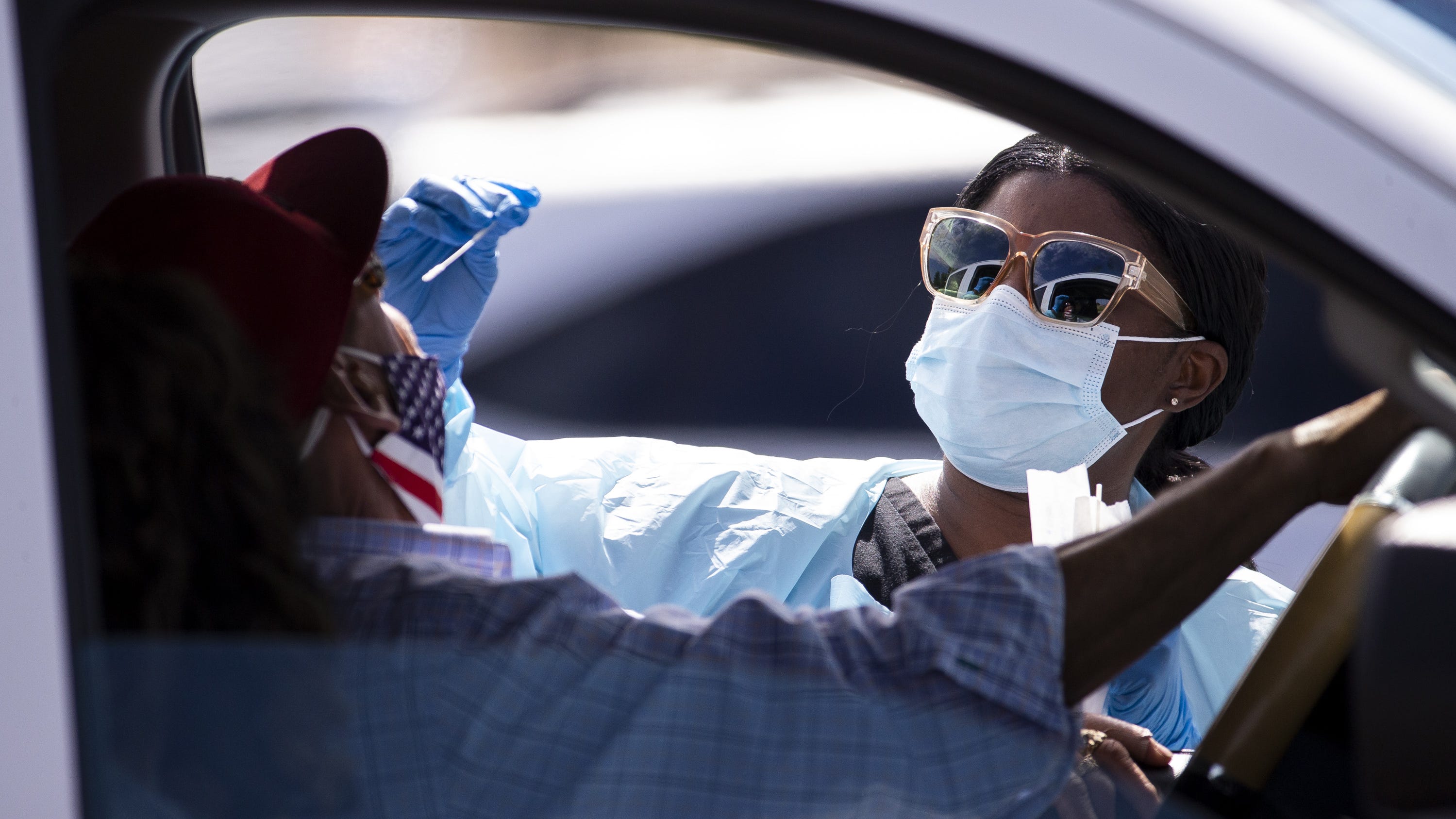 People Wait In Line For Hours For Free Covid 19 Tests In South Phoenix