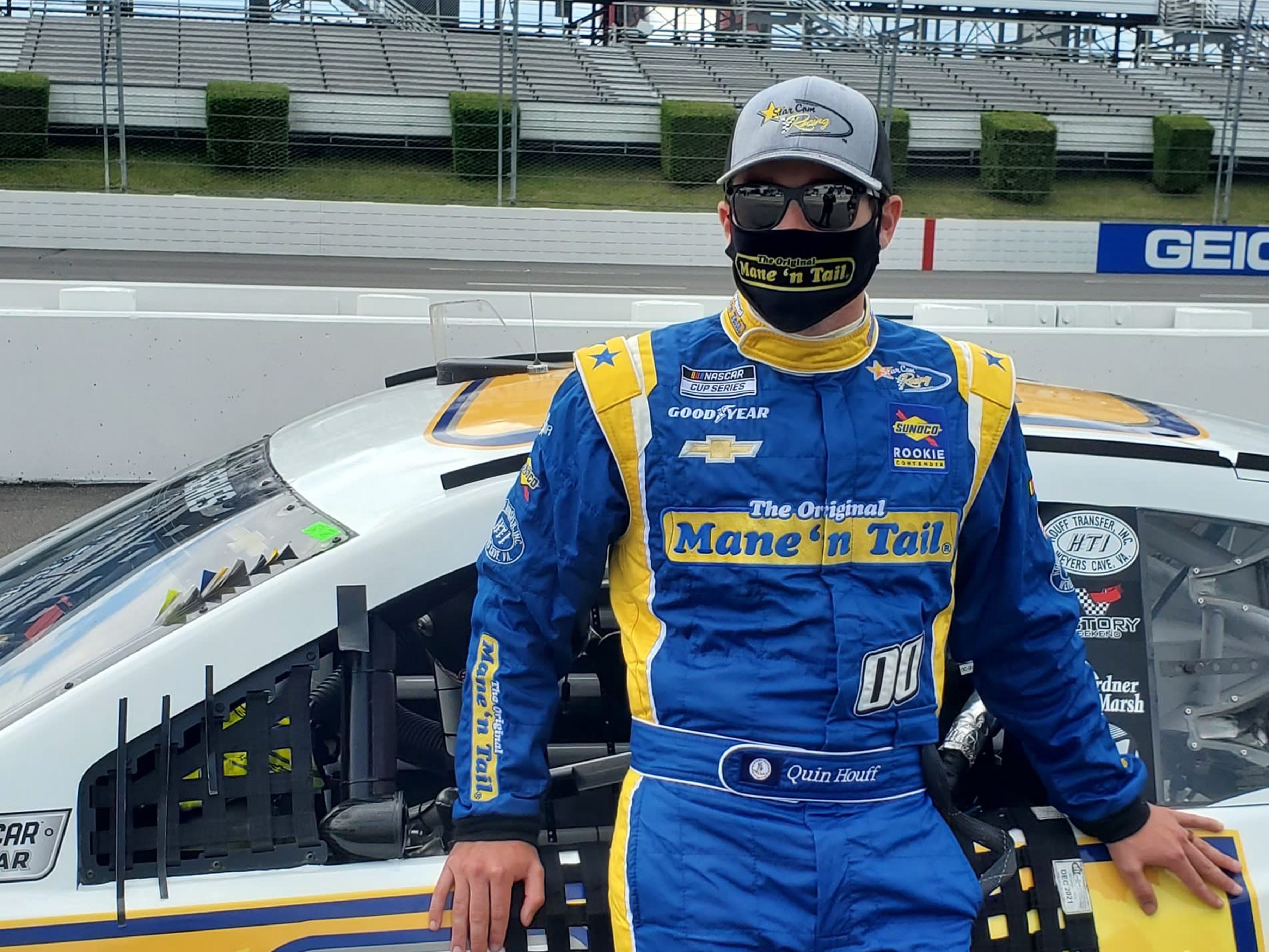Quin Houff de NASCAR gana confianza en una extraña temporada de novato